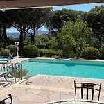Climatisee Avec Grande Piscine Sainte-Maxime