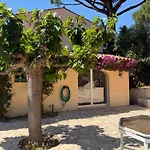Climatisee Avec Grande Piscine Vila