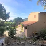 Climatisee Avec Grande Piscine *