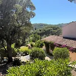 Climatisee Avec Grande Piscine فيلة *