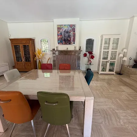 Villa Climatisee Avec Grande Piscine Sainte-Maxime