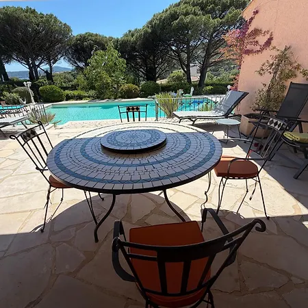 Climatisee Avec Grande Piscine * Sainte-Maxime
